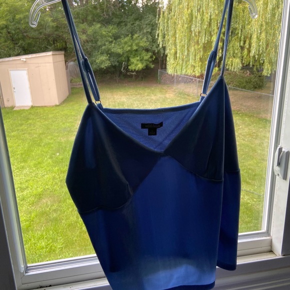 Tank top - Picture 1 of 2